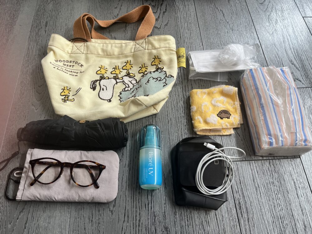 半日以上のお出かけアイテム写真画像